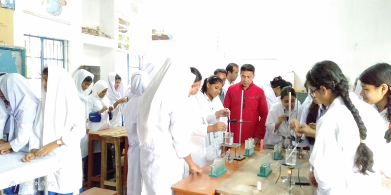 নবারুণ উচ্চ বালিকা বিদ্যালয়